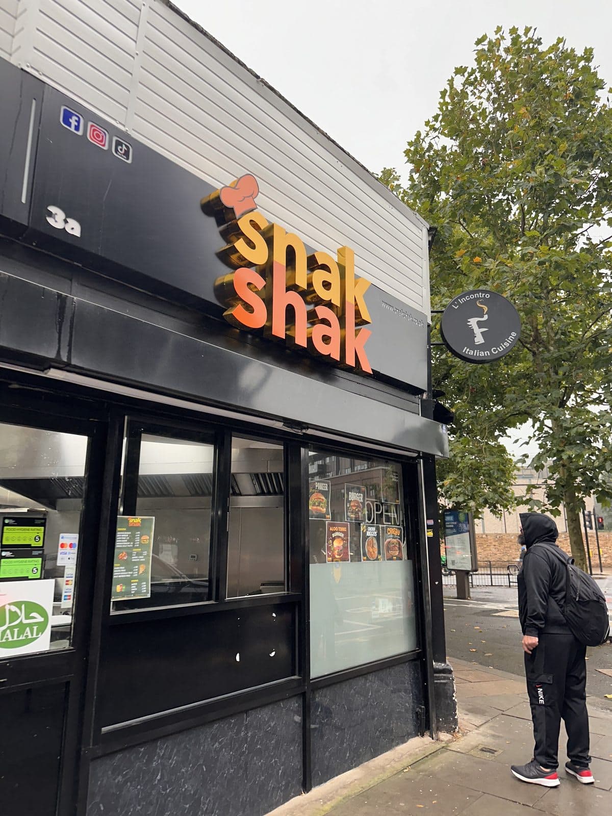 Snak Shak - image 1