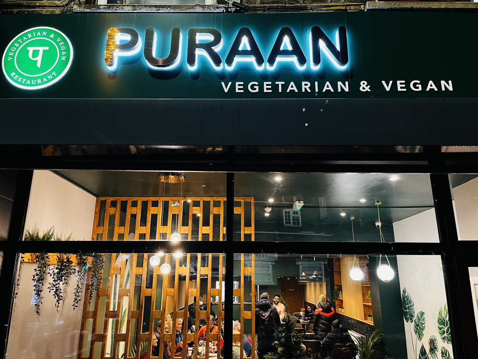 Puraan Indian Vegetarian and vegan Restaurant - image 1