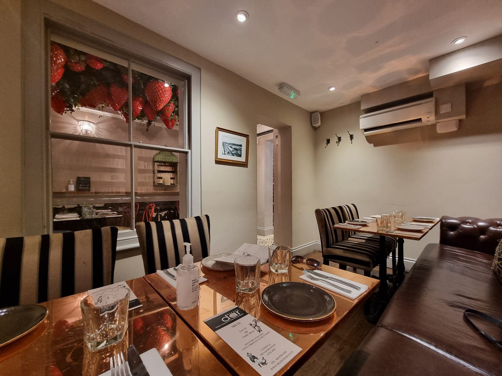 Mezzet Dar Tapas Restaurant - image 1