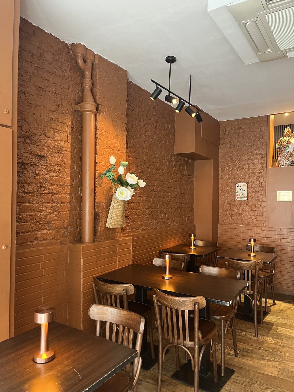 Nep Nep Vietnamese Restaurant Marylebone - image 1