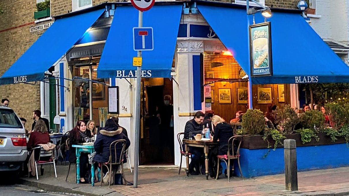 Blades Restaurant - image 1