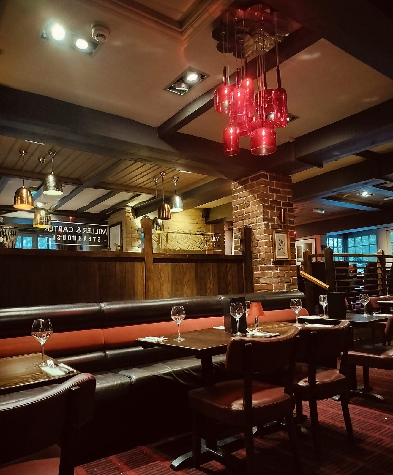 Miller & Carter Worcester Park - image 1