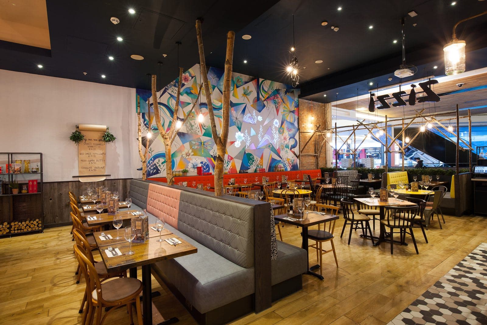 Zizzi - Westfield (Stratford) - image 1