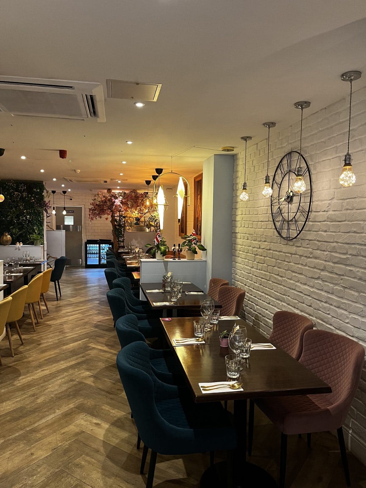 Nuki's Thai Restaurant @ Trinity Road - image 1