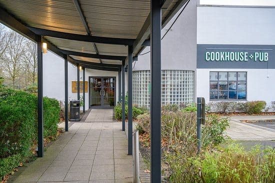 Inn On The Park Cookhouse + Pub - image 1