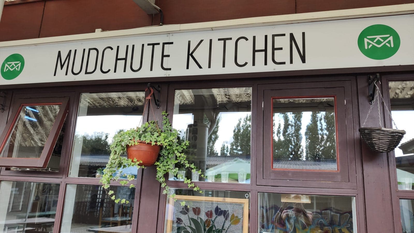 Mudchute Kitchen - image 1