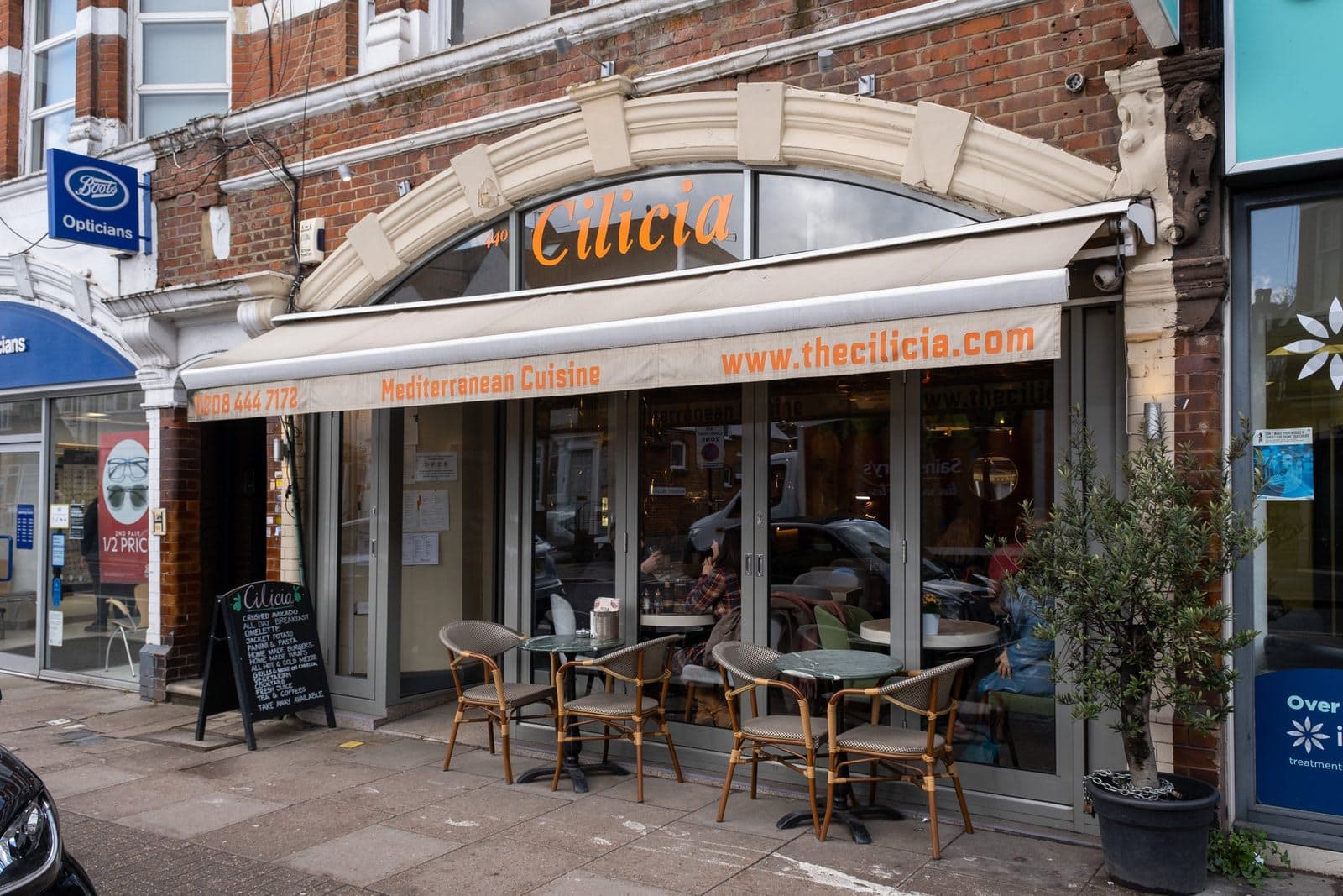 Cilicia Cafe & Restaurant - image 1