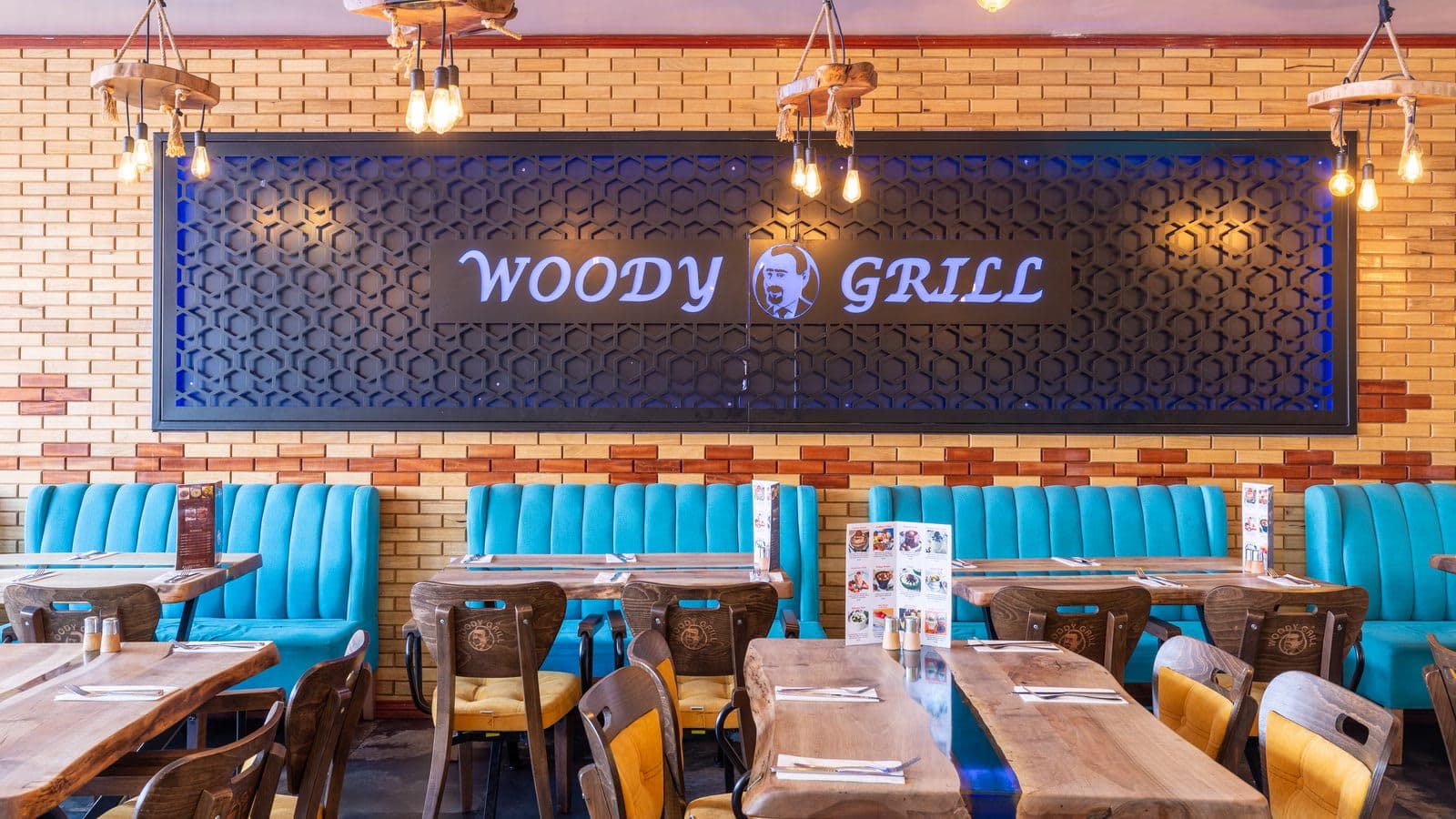 Woody Grill - Harrow Wealdstone - image 1