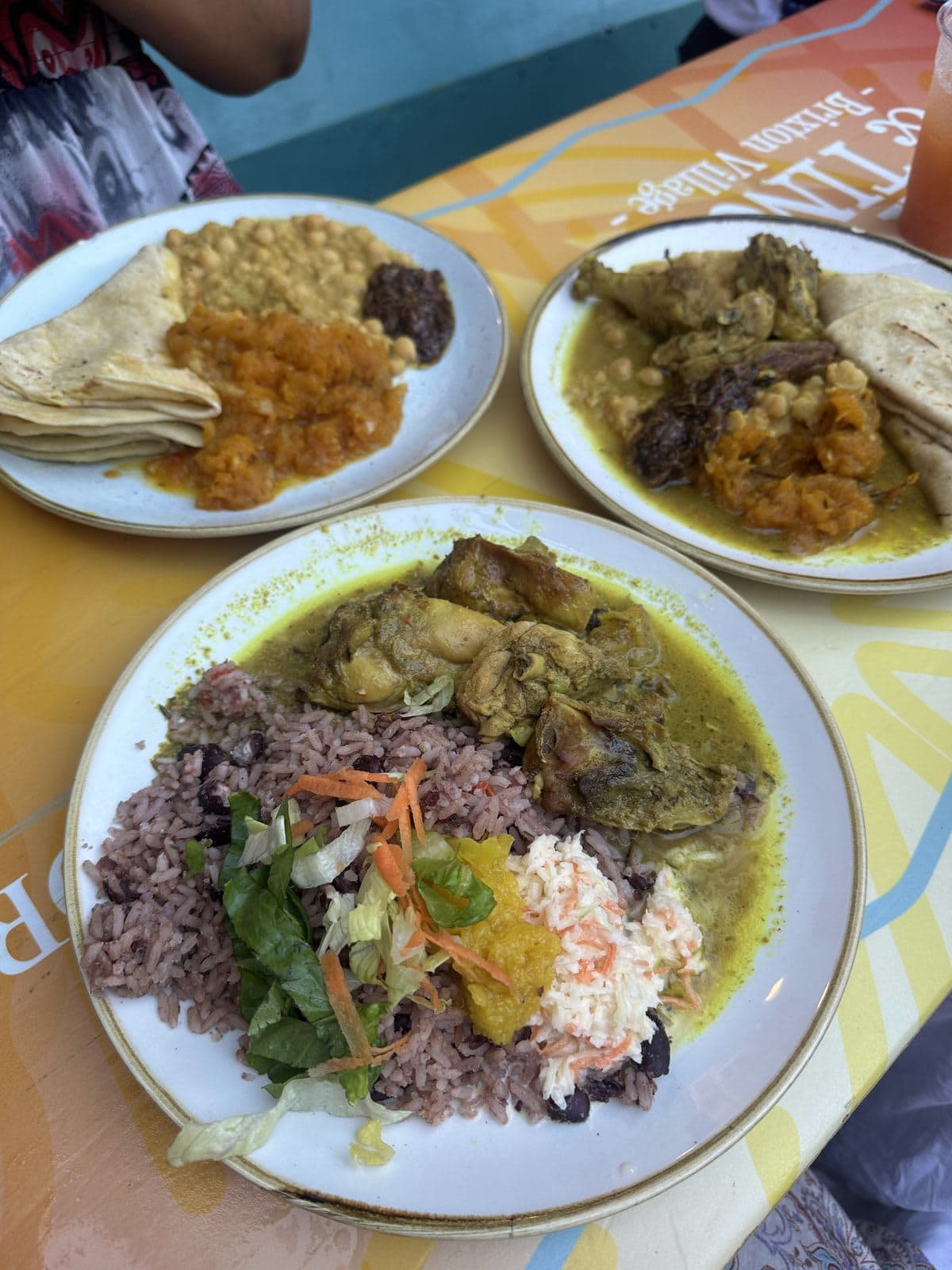 Fish, Wings and Tings - image 1