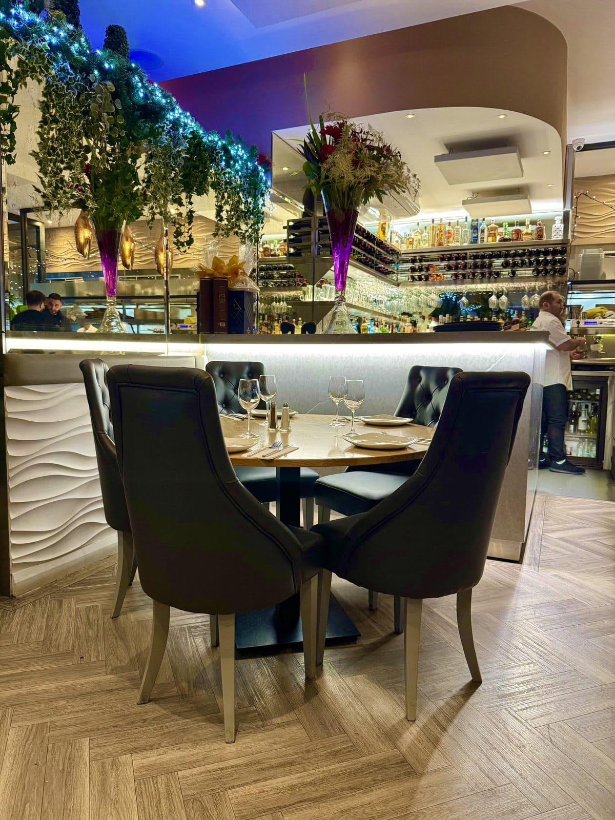 Deserie Restaurant - image 1