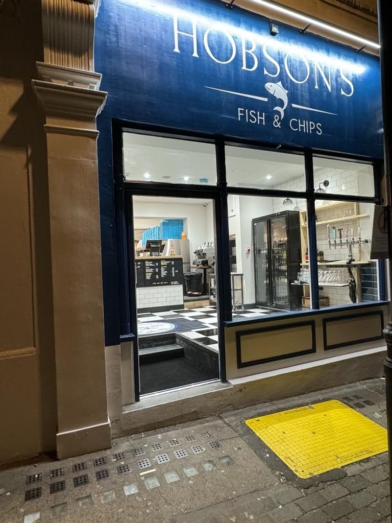 Hobson's Fish & Chips Charing Cross - image 1