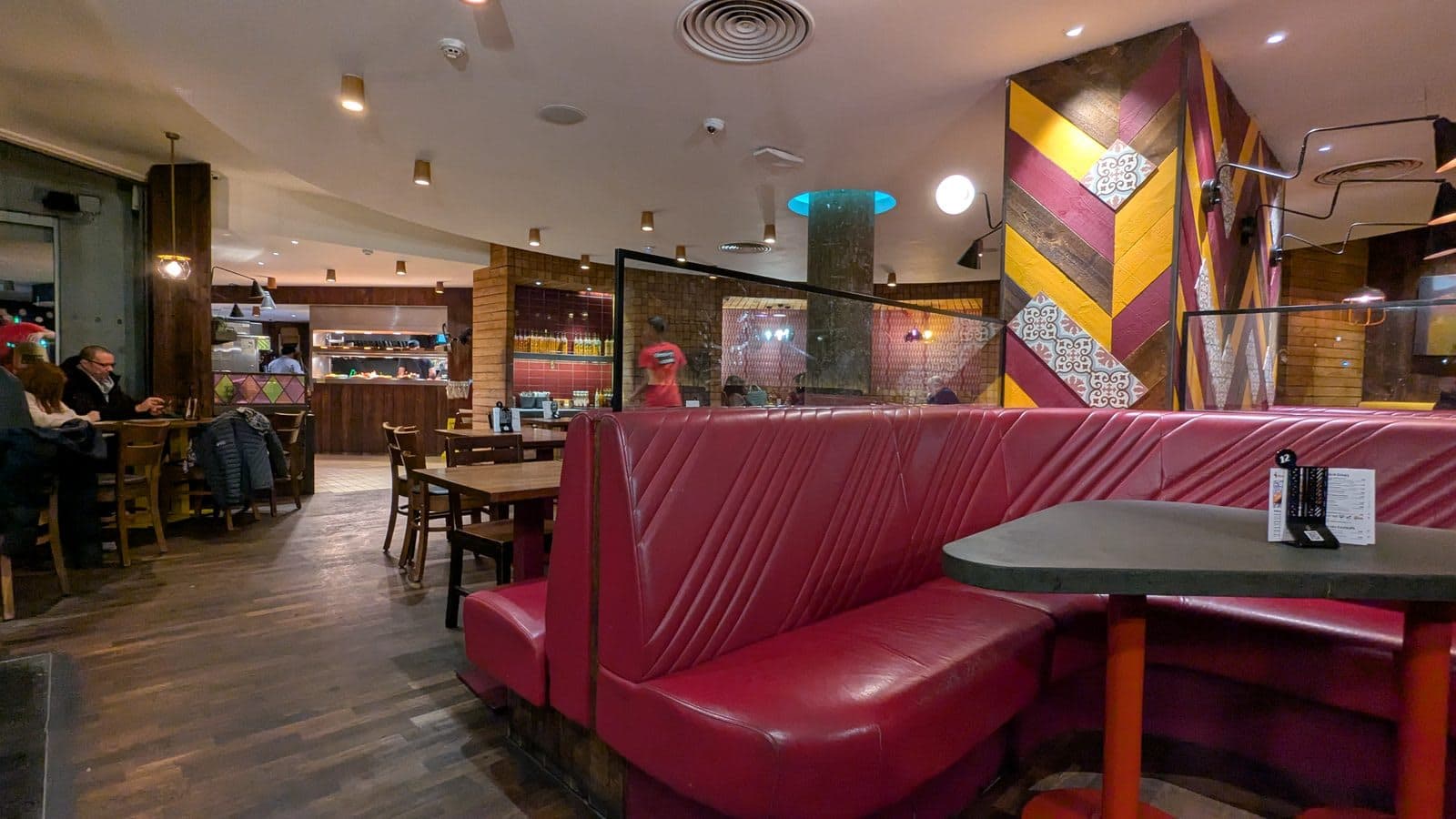 Nando's Whitechapel - image 1