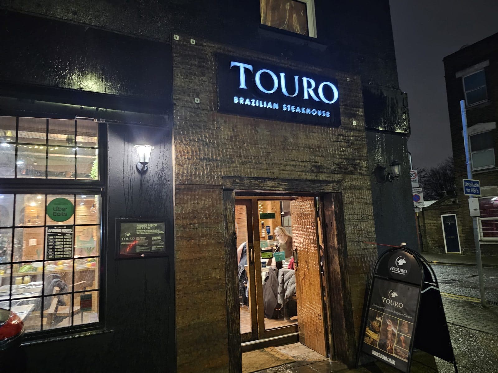 Touro Brazilian Steakhouse & Pizzeria - image 1