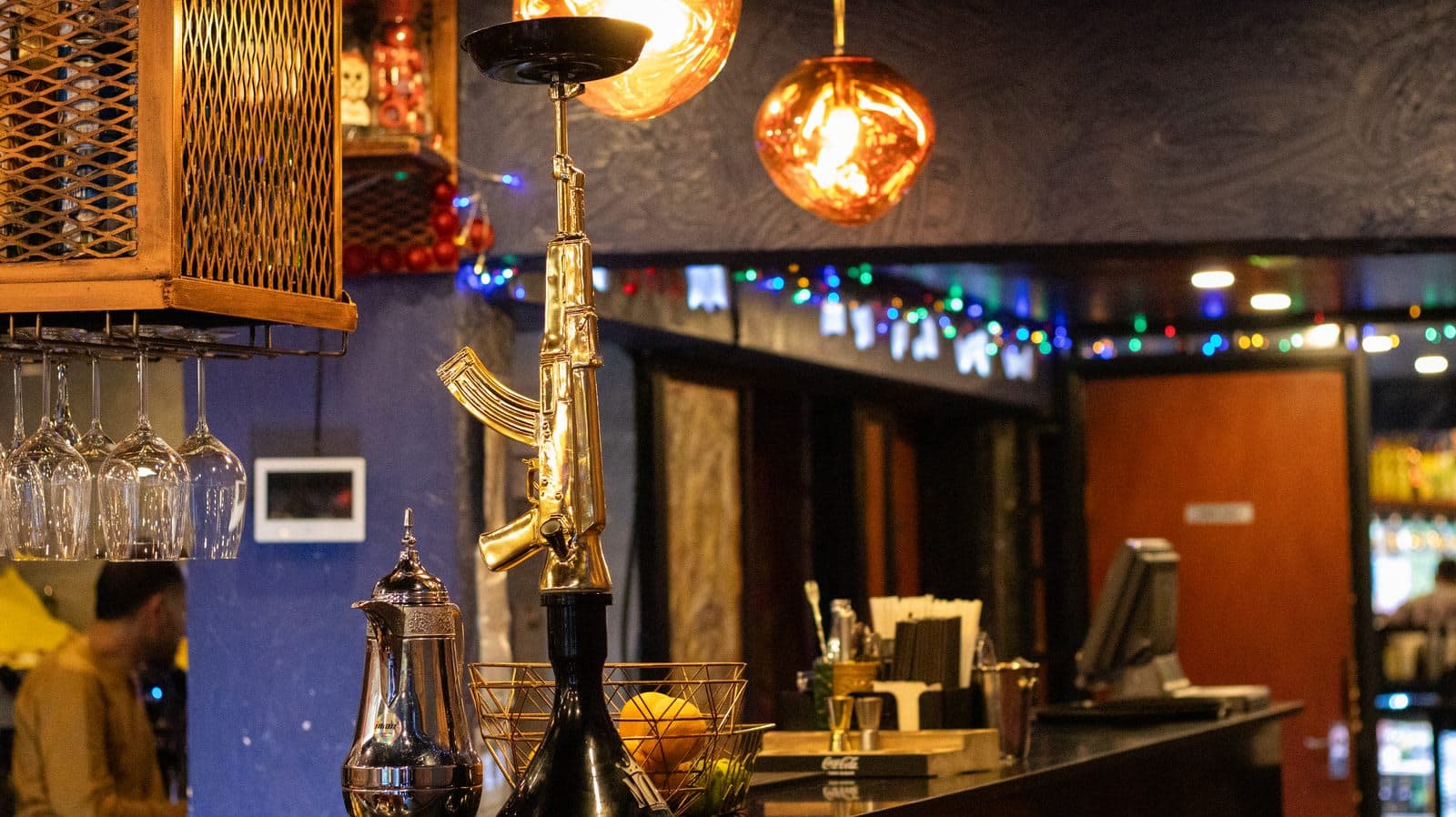Titanic Kitchen & Lounge - image 1