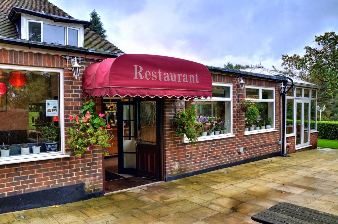 Royal Garden Chinese Restaurant - image 1