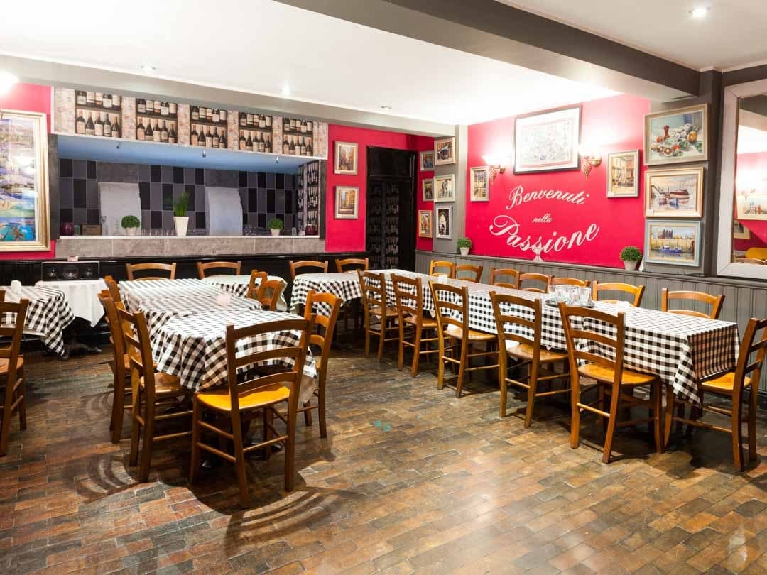 Giovanni's - image 1