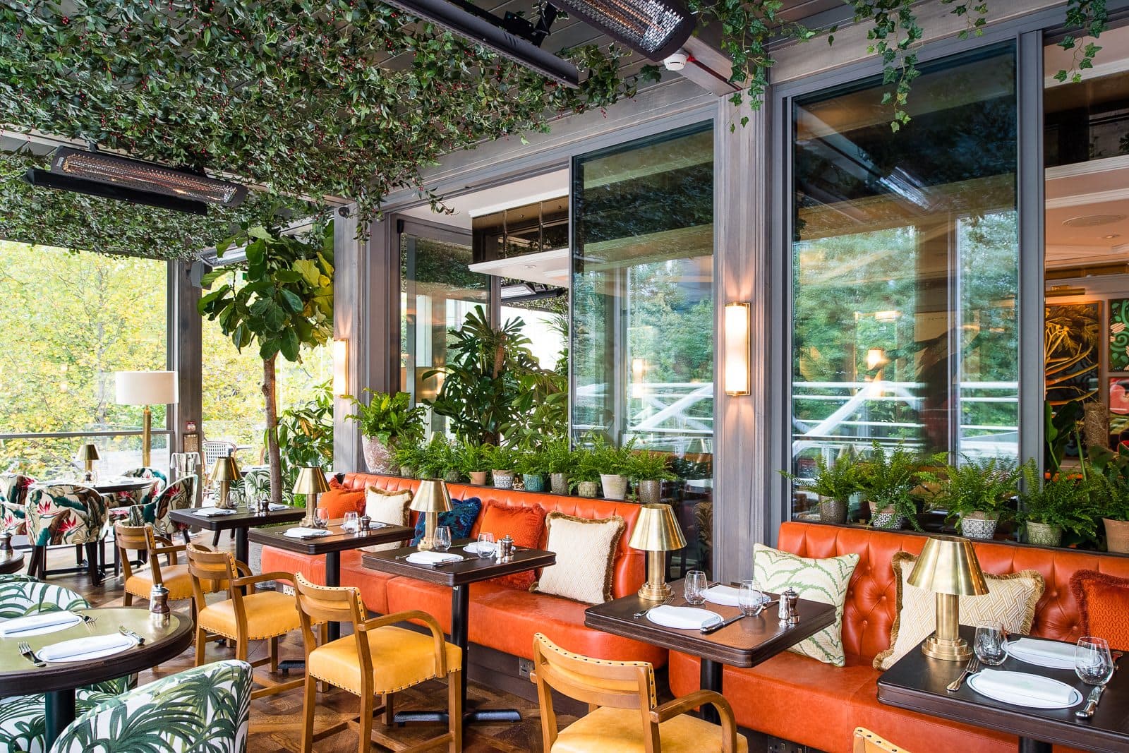 The Ivy Canary Wharf - image 1
