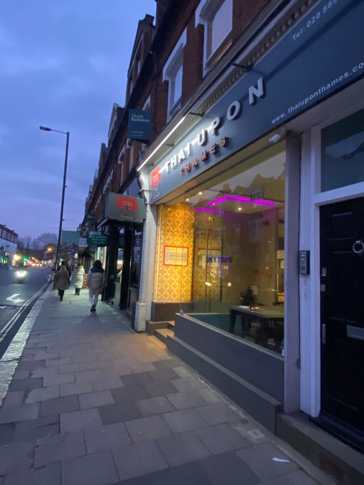 Thai Upon Thames - image 1