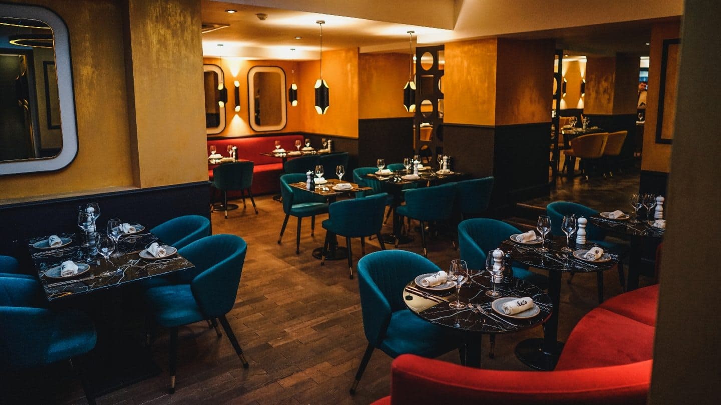 Sortie Grill & Bar - image 1