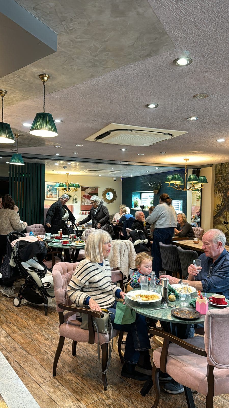 Forks & Green Brasserie and Cafe Philip Lane - image 1