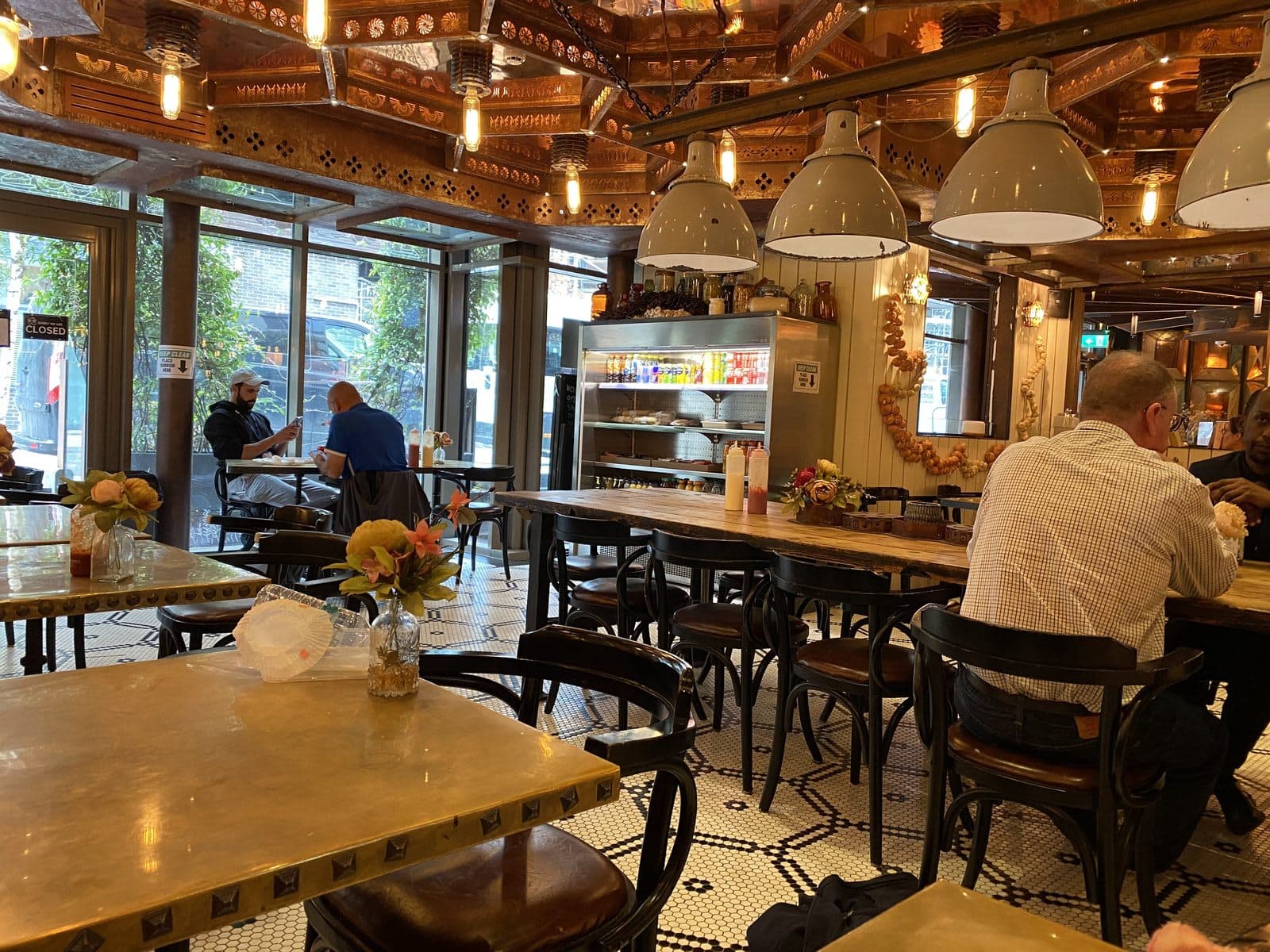 The Holmes Cafe - image 1